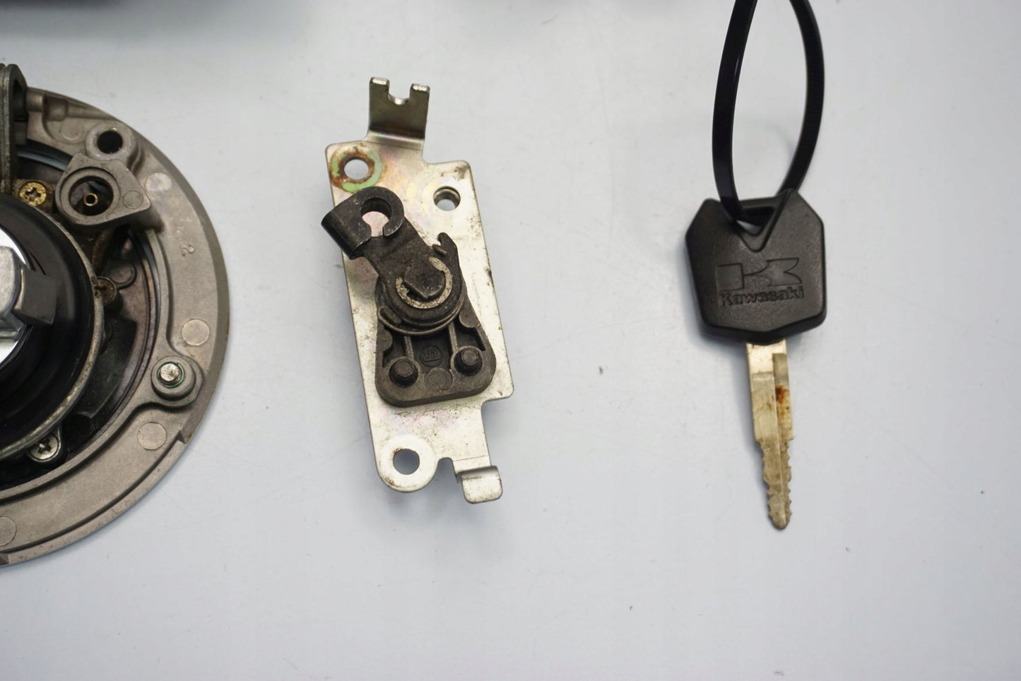 KAWASAKI ZX-10R 08-10 Schlosssatz Zündschloss Lock Set 3