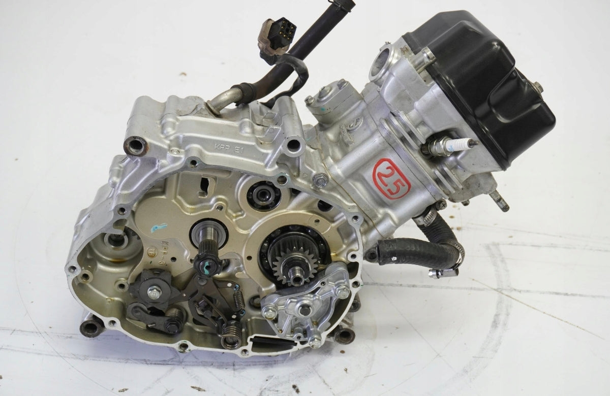 HONDA CB 125 R JC79 18-20 Motor Motorblock Engine 2