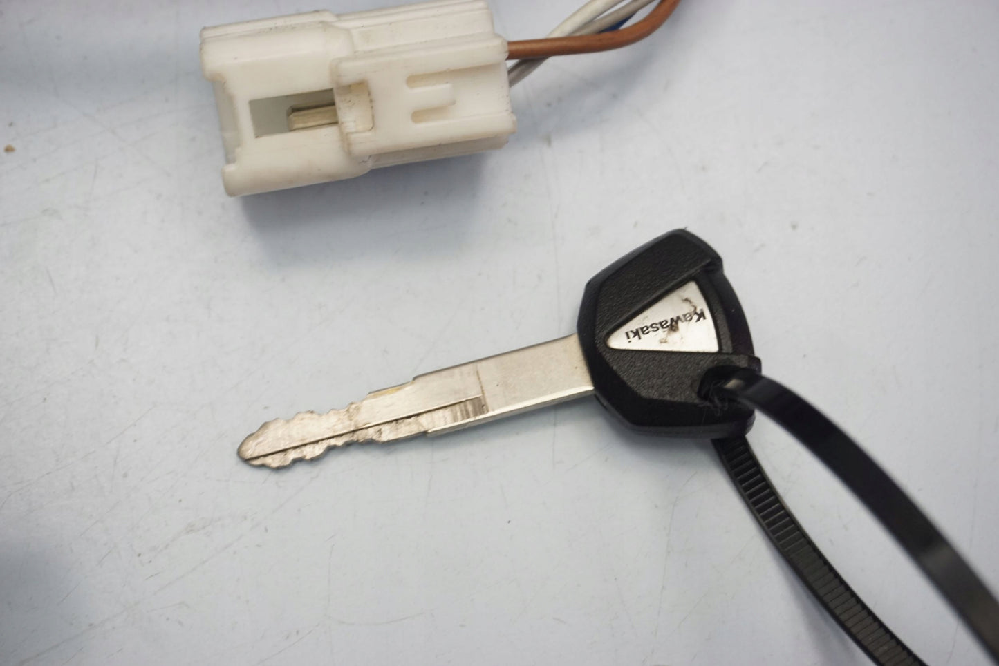 KAWASAKI 650 ER-6N 12-17 Schlosssatz Zündschloss Lock Set 3