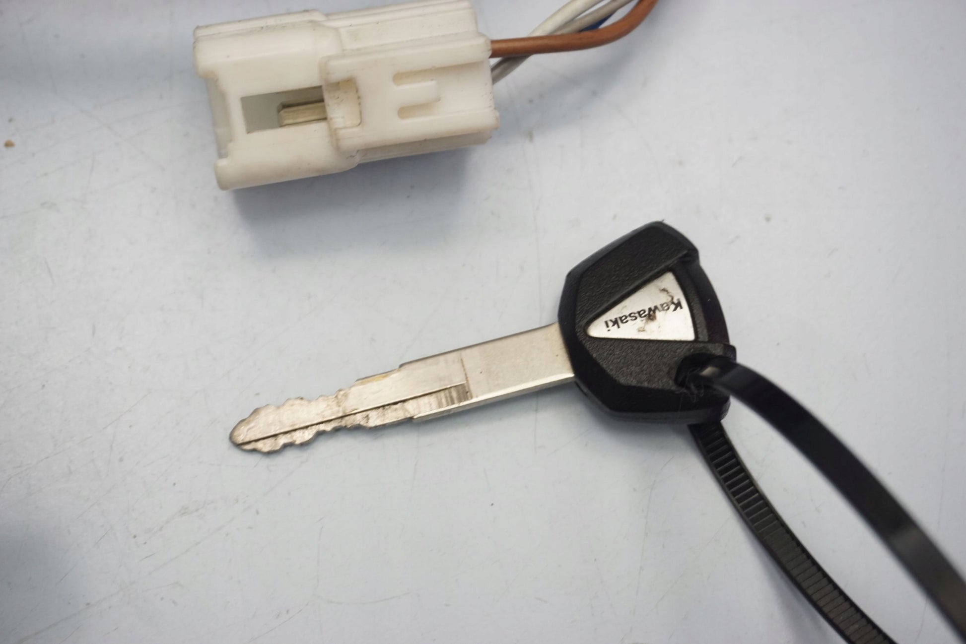 KAWASAKI 650 ER-6N 12-17 Schlosssatz Zündschloss Lock Set 3