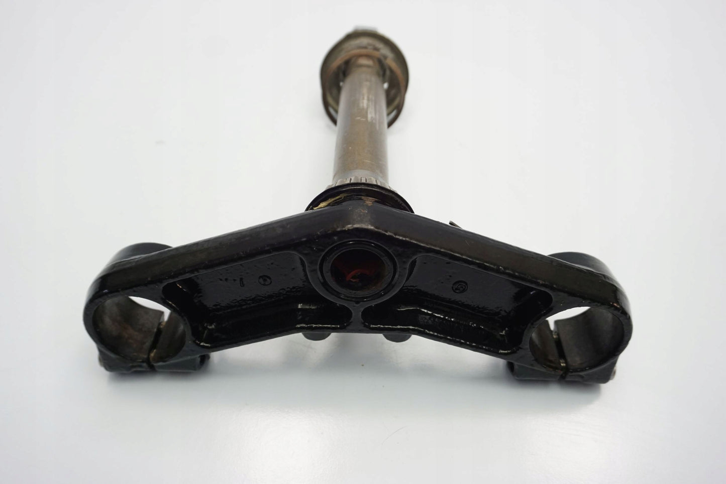 TRIUMPH TROPHY 1200 96-02 untere Gabelbrücke Triple Clamp unten