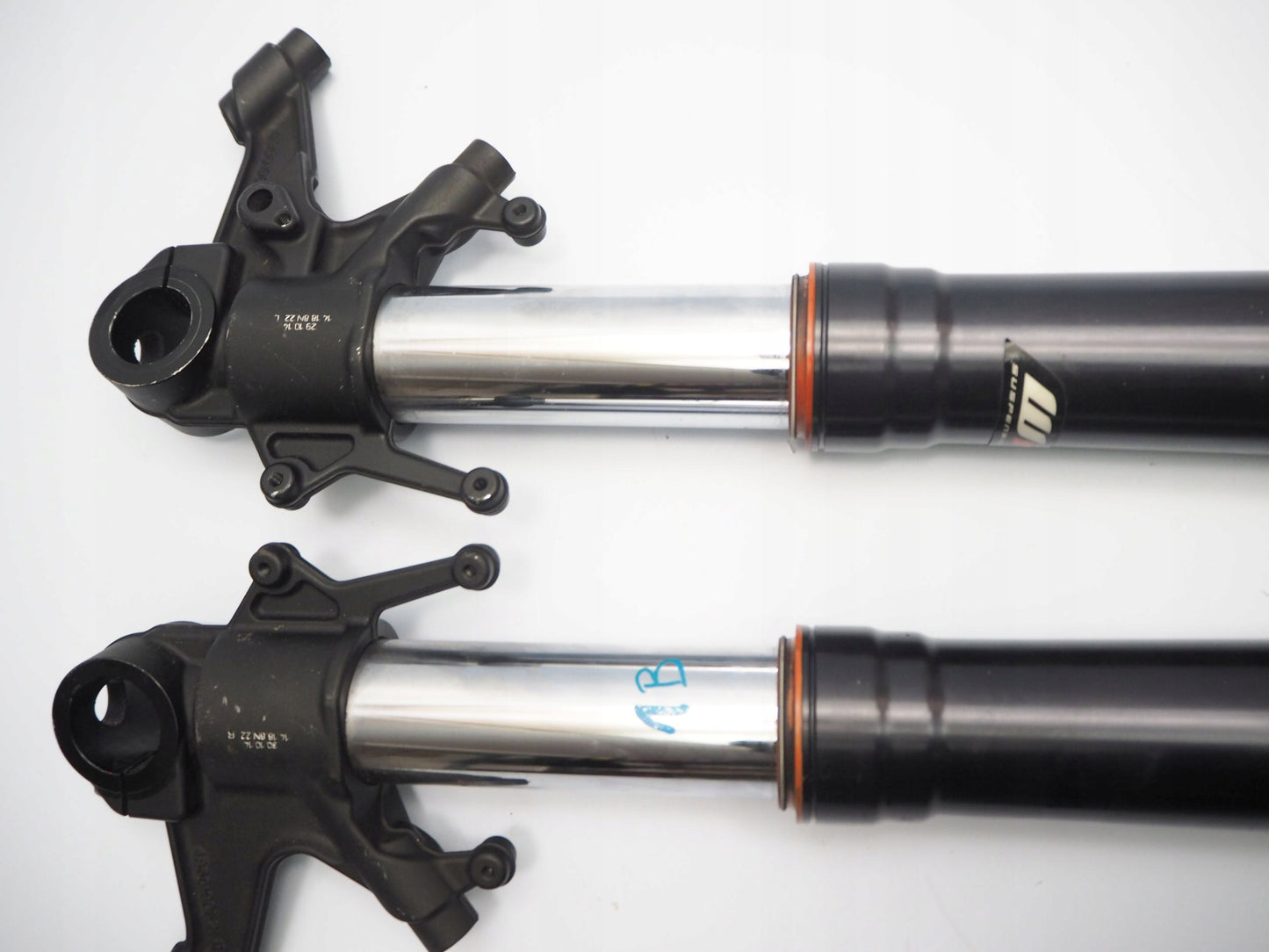 KTM 1290 SUPER DUKE 14-16 Gabel Gabelholme Fork Suspension Fourche Forcella Horquilla 7