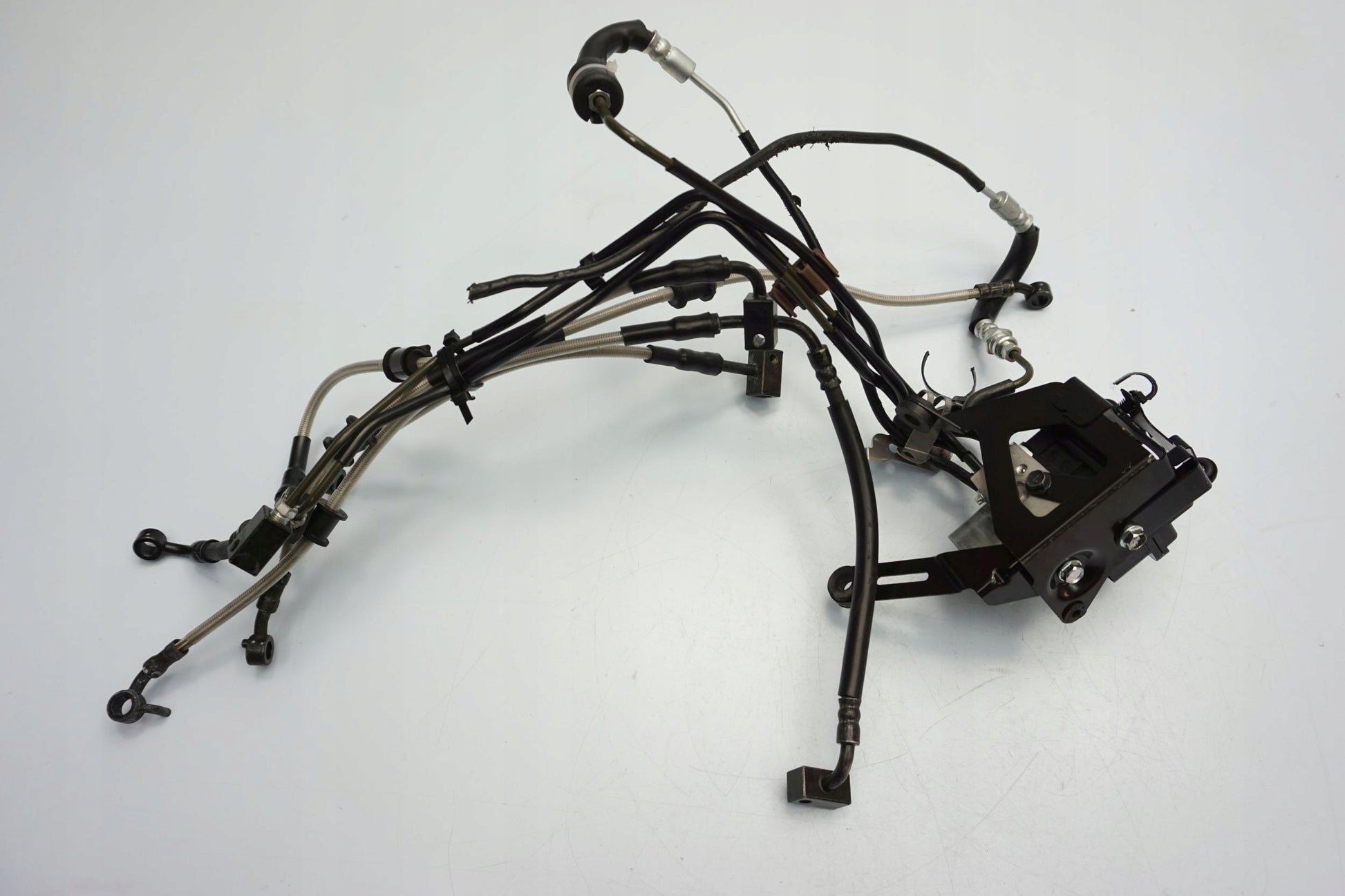 KAWASAKI ZX-10R 16-20 ABS Pumpe Druckmodulator 8