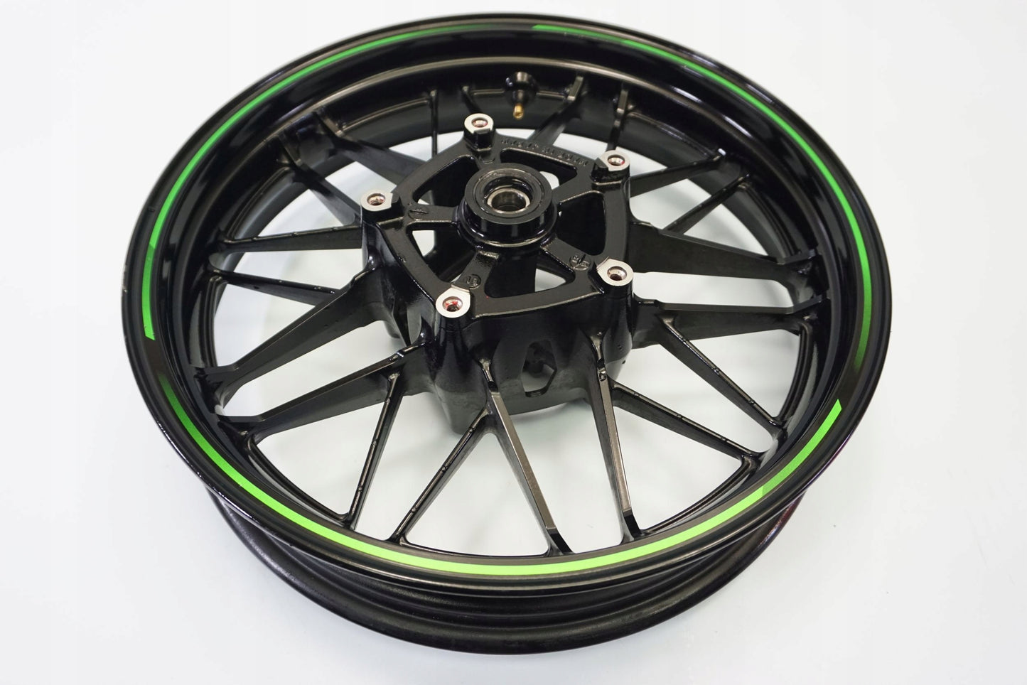 KAWASAKI Z 900 RS CAFE 18-22 Felge vorne Wheel Vorderrad 4