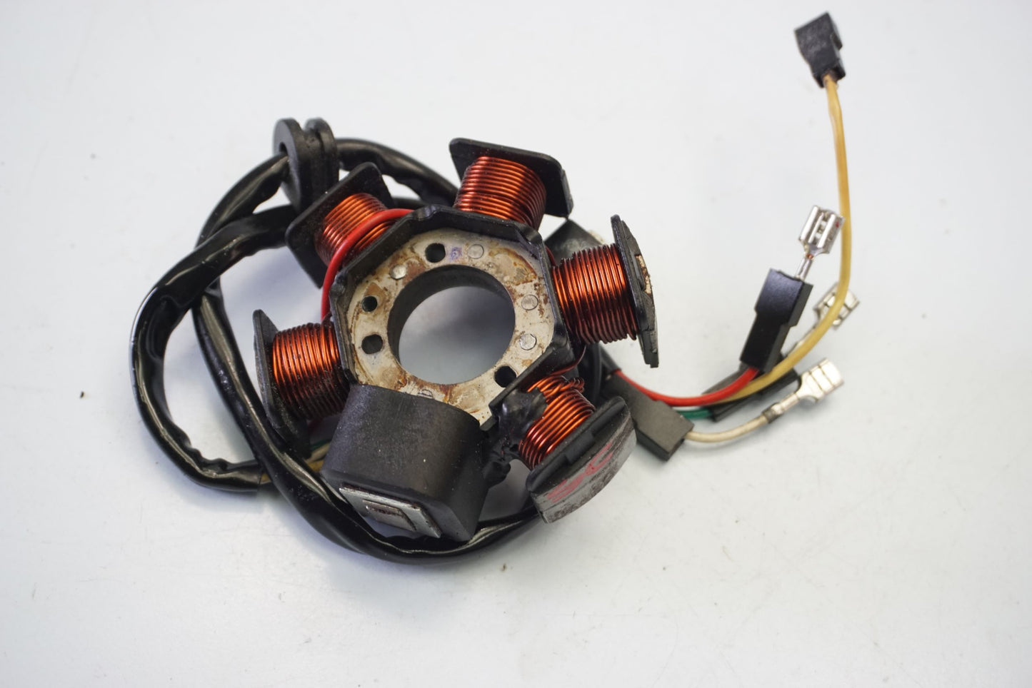 DERBI SENDA 50 APRILIA RS 50 06-10 Lichtmaschine Stator Generator Lima Alternator