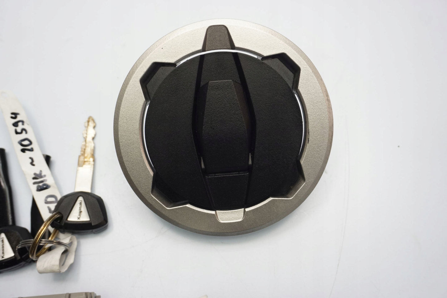 KAWASAKI Z 650 20-22 Schlosssatz Zündschloss Lock Set 14