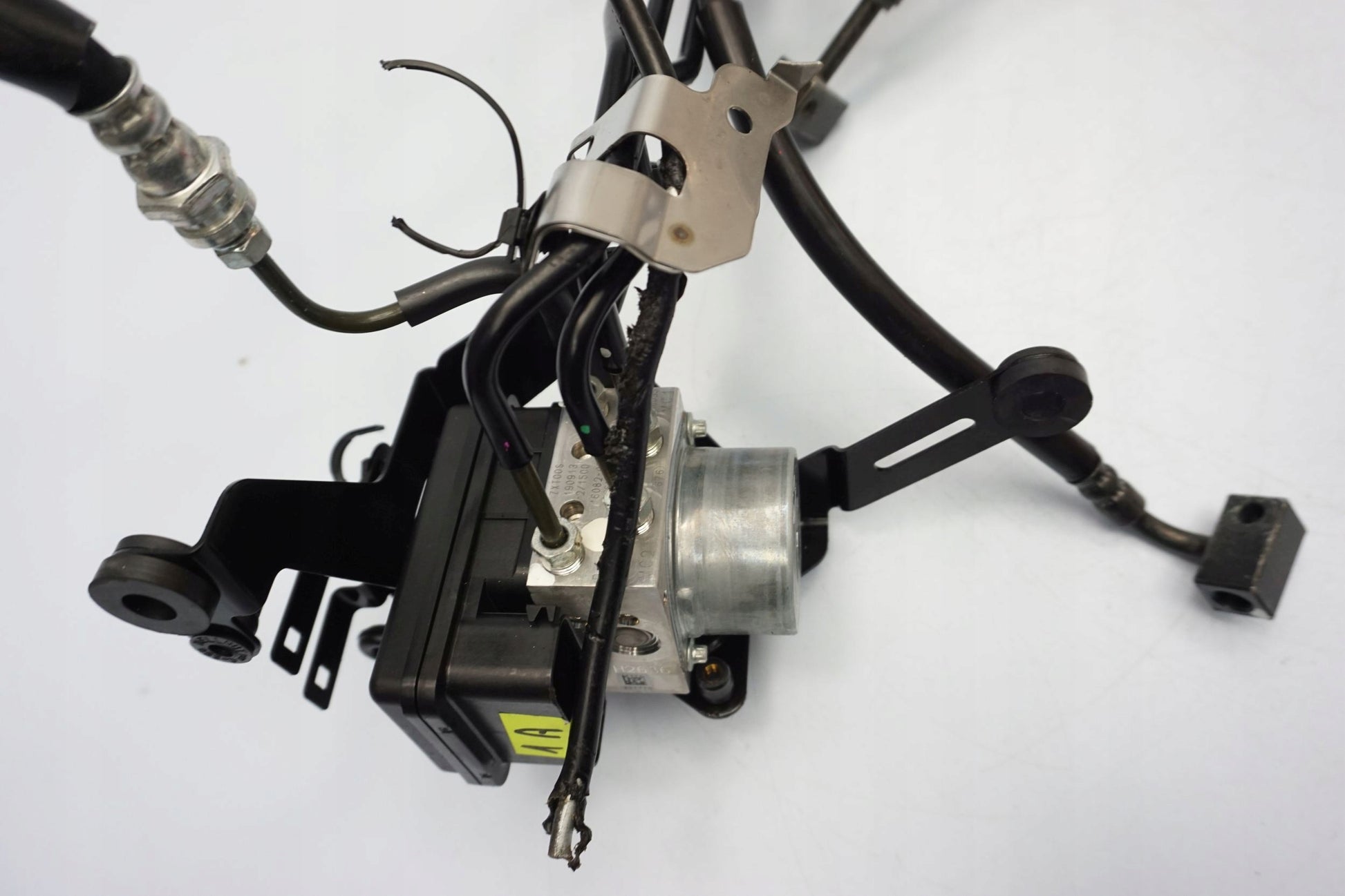 KAWASAKI ZX-10R 16-20 ABS Pumpe Druckmodulator 7