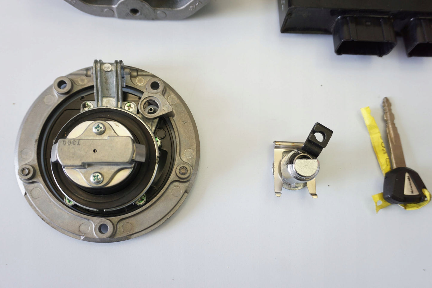 KAWASAKI Z-800 13-17 Schlosssatz Zündschloss Lock Set 9