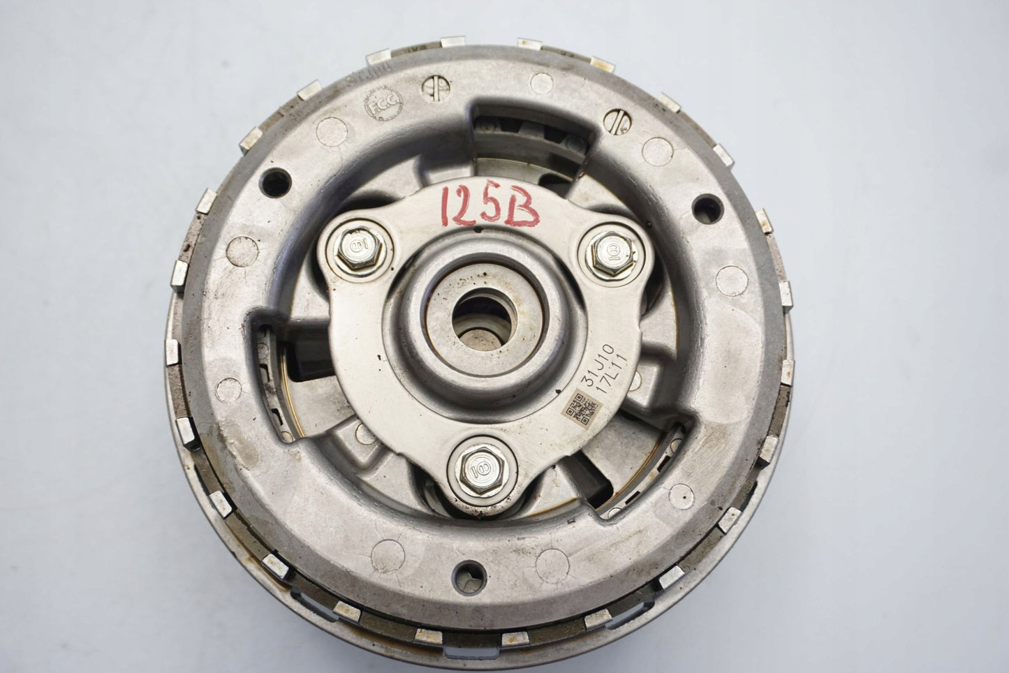 SUZUKI DL 1000 V-STROM 14-16 Kupplung Kupplungskorb Clutch 4