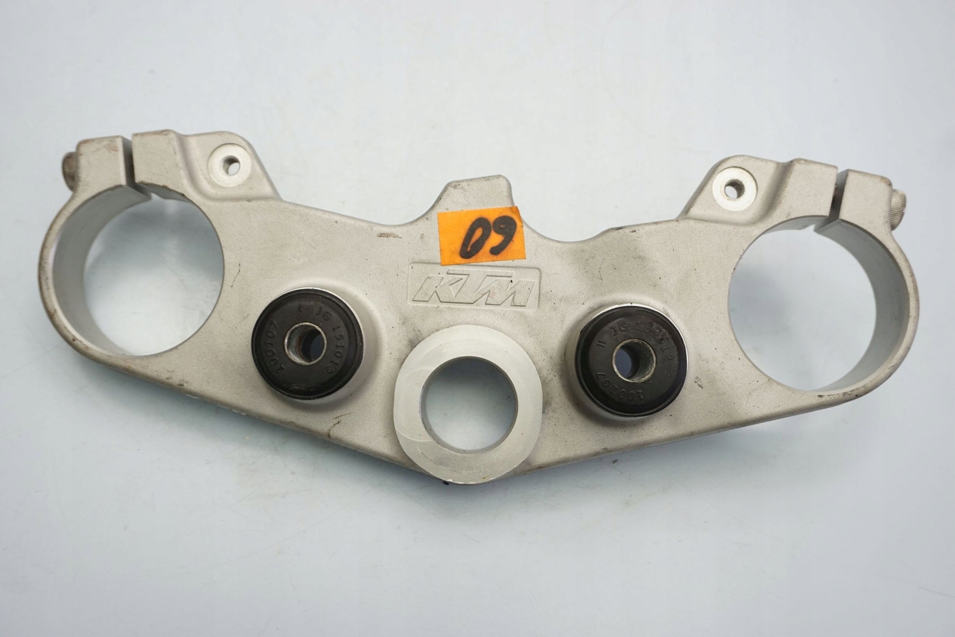 KTM 125 DUKE 11-16 obere Gabelbrücke Triple Clamp oben 2