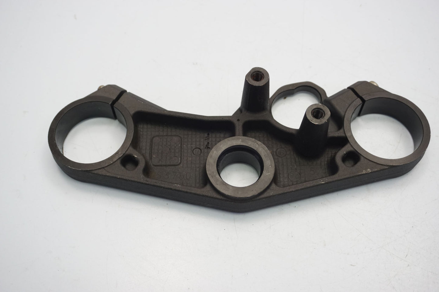 SUZUKI GSX-R 600 750 K8 K9 L0 obere Gabelbrücke Triple Clamp oben