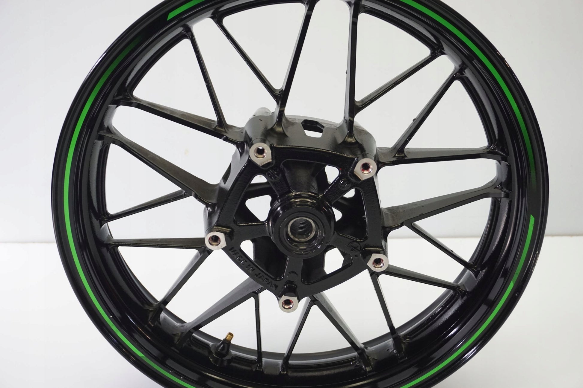 KAWASAKI Z 900 RS CAFE 18-22 Felge vorne Wheel Vorderrad 7