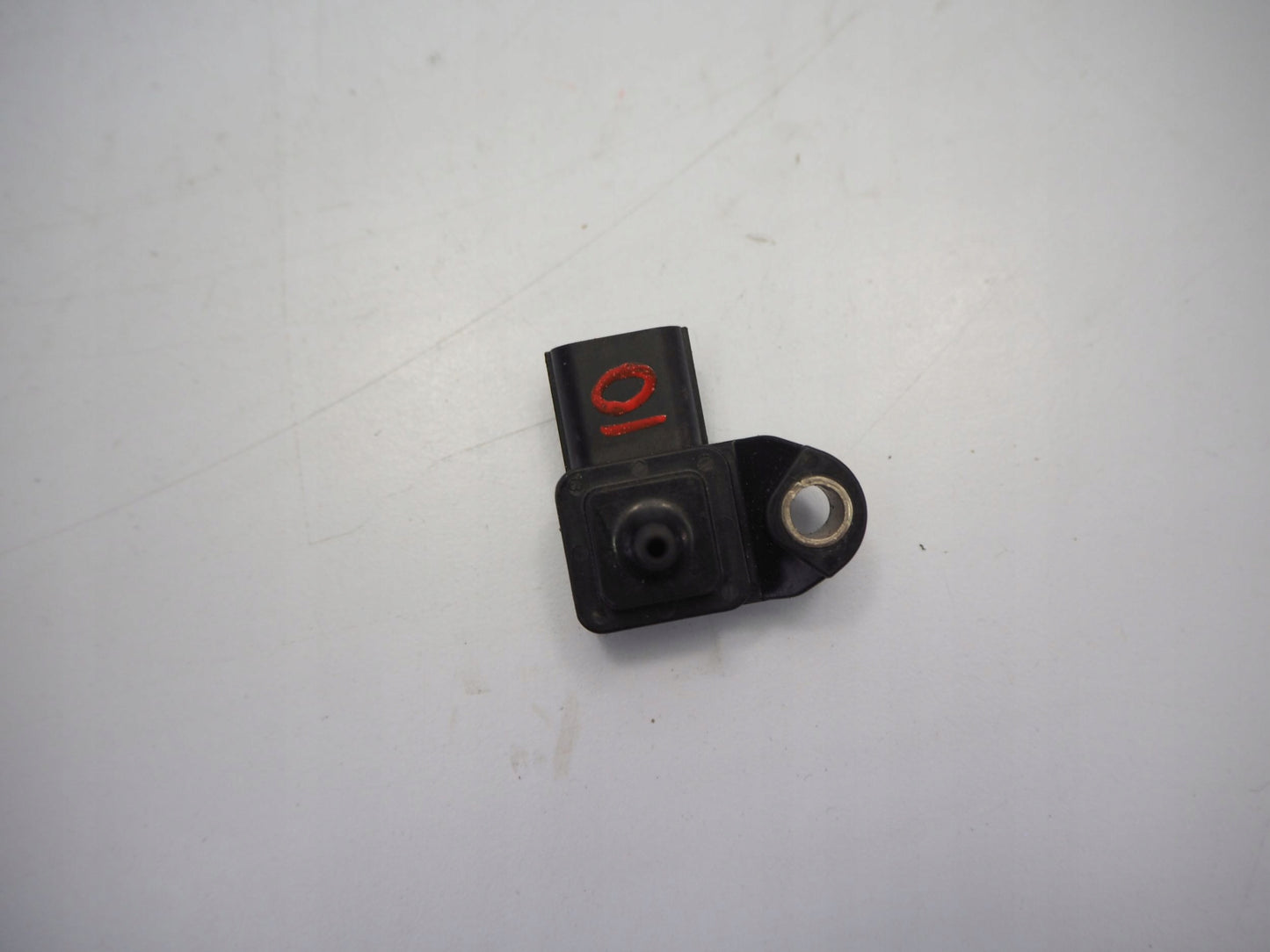 SUZUKI GSX-R 1000 K5-K6 Luftdrucksensor Drosselklappe Pressure Sensor