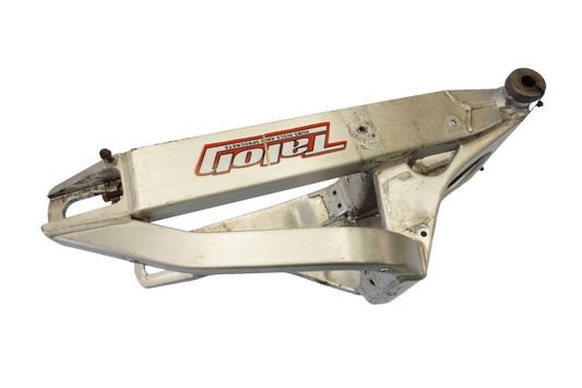 YAMAHA YZF-R6 RJ01 RJ03 99-02 Schwinge Hinterradschwinge swing arm