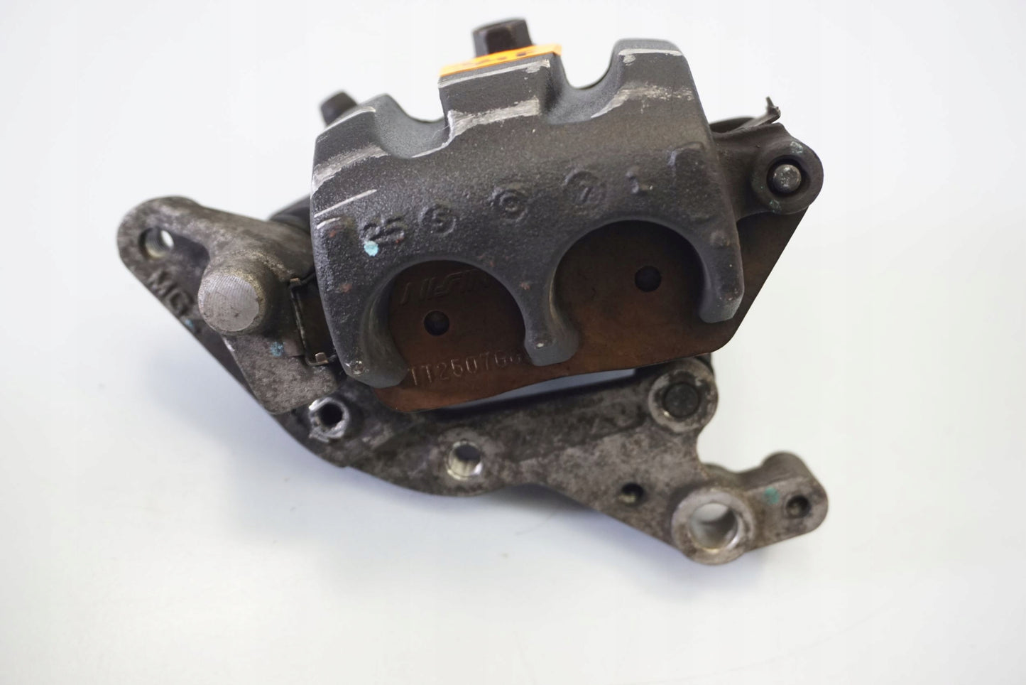 HONDA CBR 650 F 14-18 Bremse Bremssattel Bremszange vorne rechts