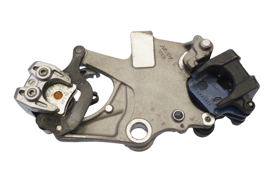 HONDA X-ADV 750 17- Bremse Bremssattel Bremszange hinten 1