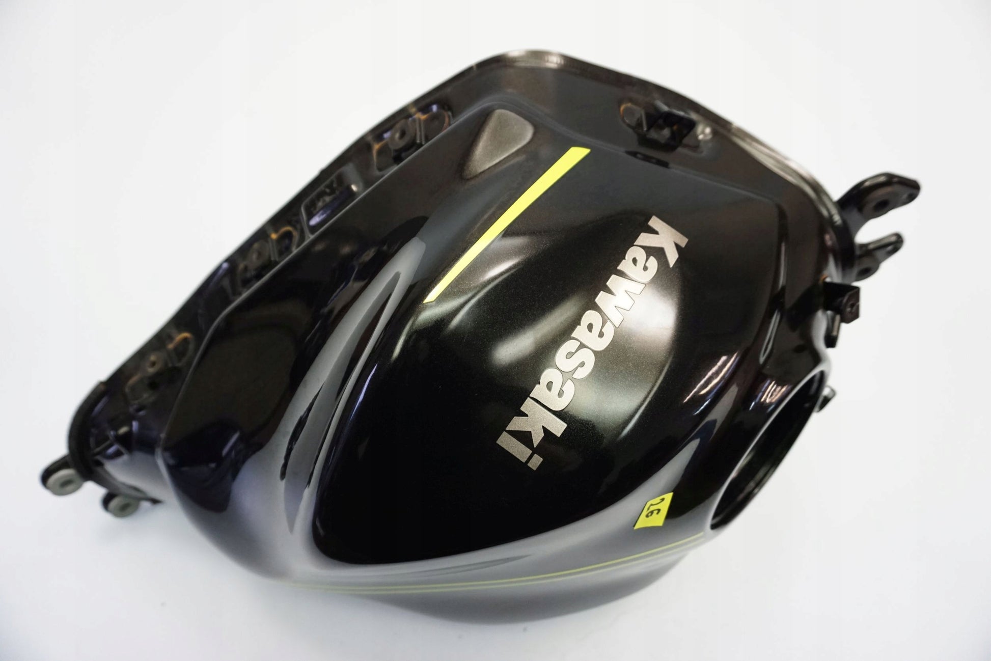 KAWASAKI Z 650 20-22 Kraftstofftank Benzintank Fuel Tank 11