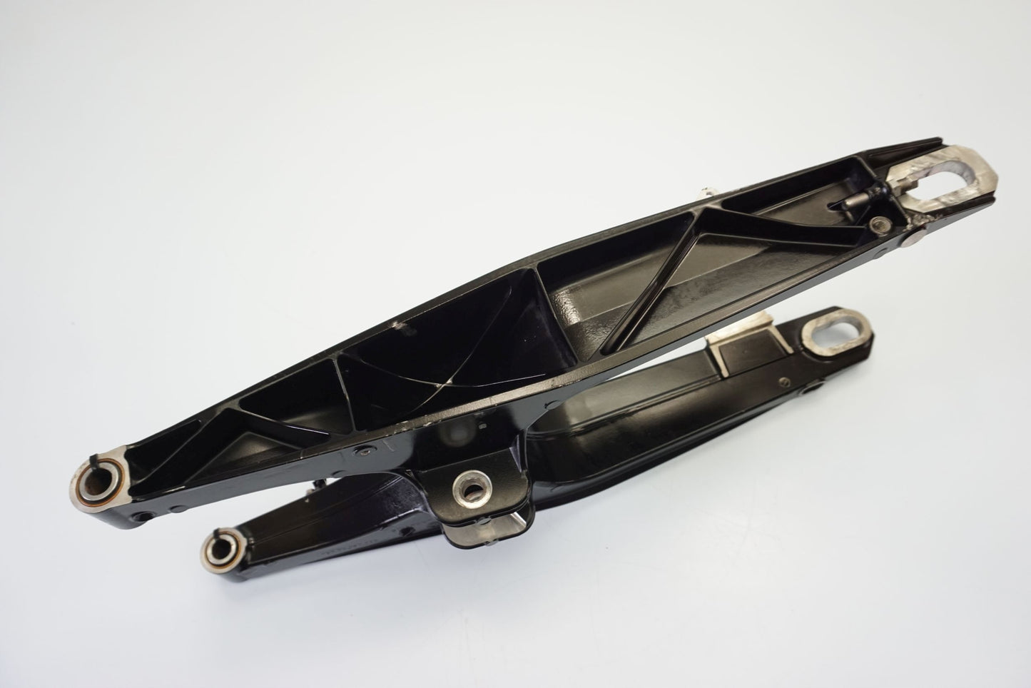 KTM 690 DUKE 12-15 Schwinge Hinterradschwinge swing arm 5