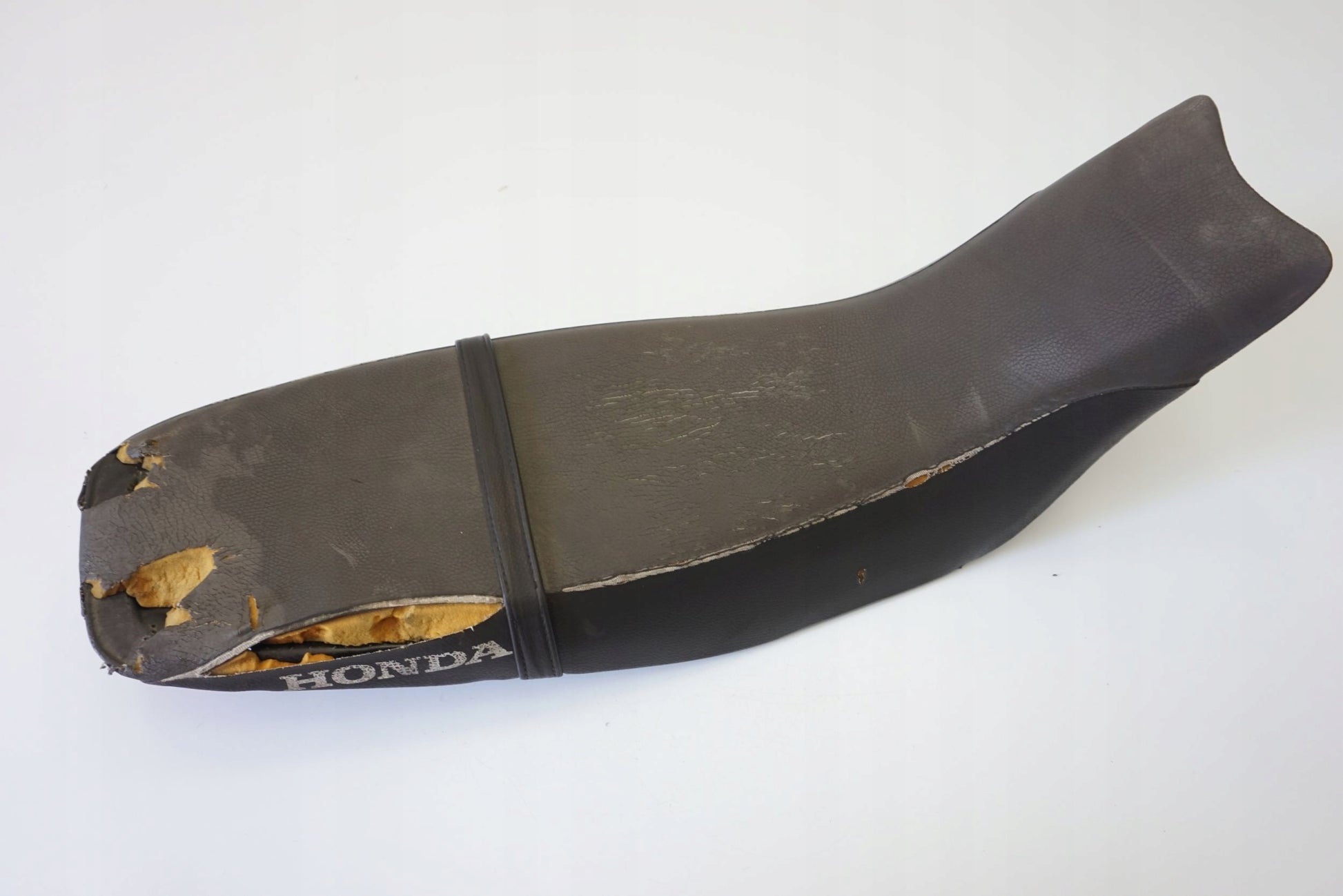 HONDA FMX 650 05-07 Sitzbank Fahrer Sozius Sitz seat 12