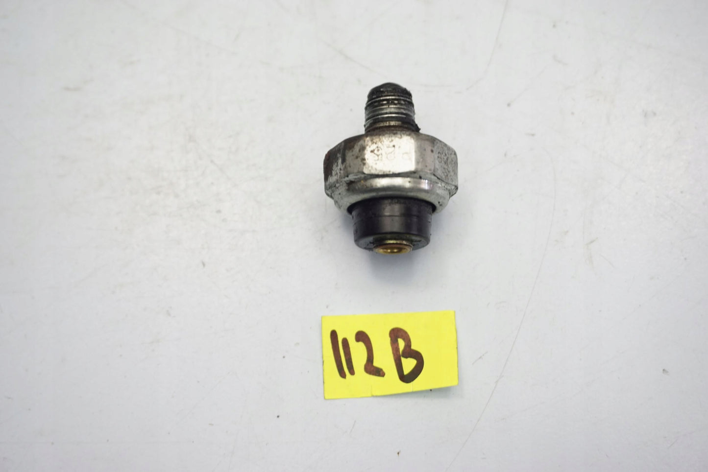 HONDA CBR 1000RR SC57-B Öldrucksensor Öldruckschalter Oil Pressure Switch