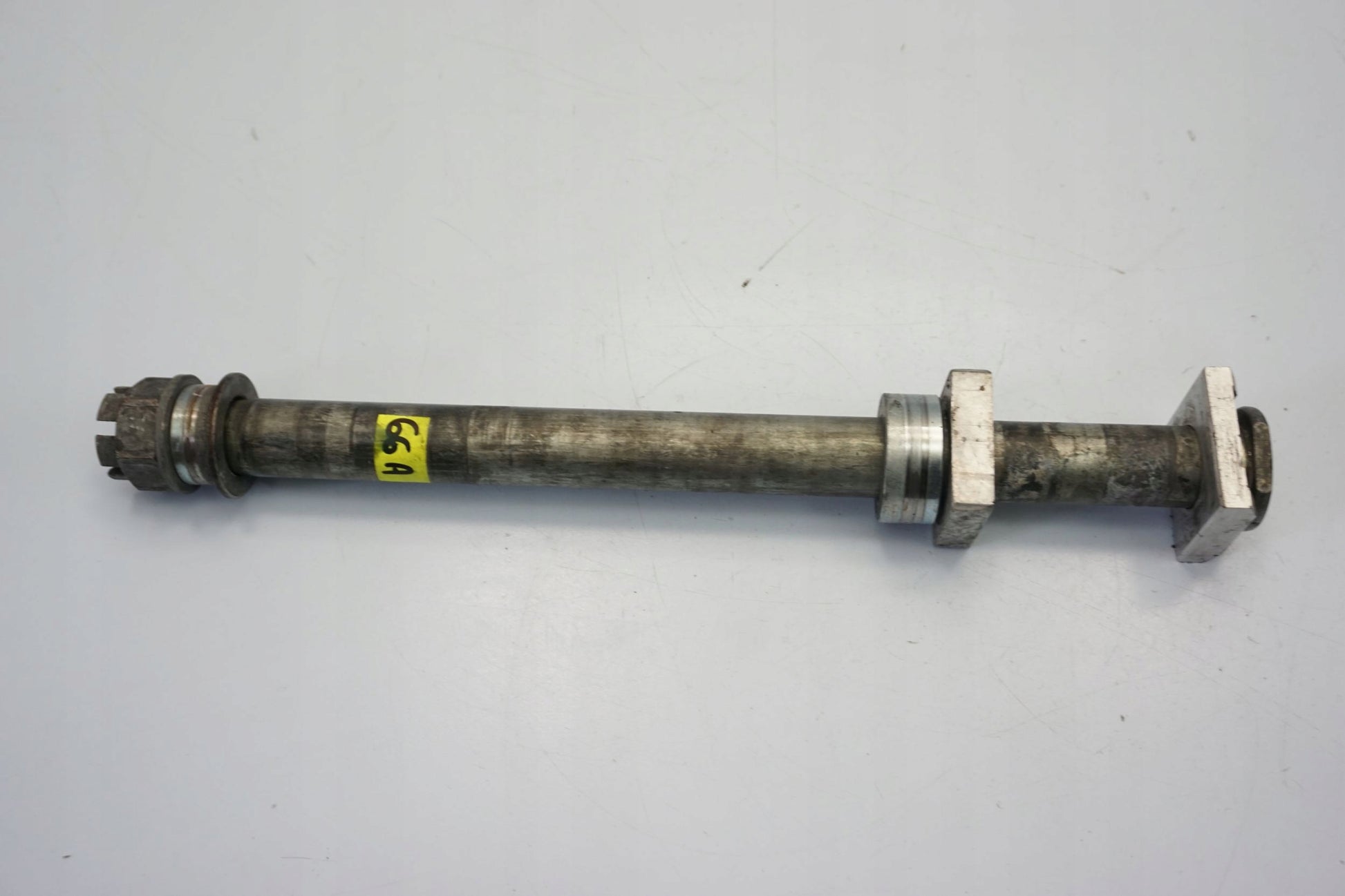 KAWASAKI ZX-9R 00-01 Hinterachse Achse hinten Radachse rear axle 4