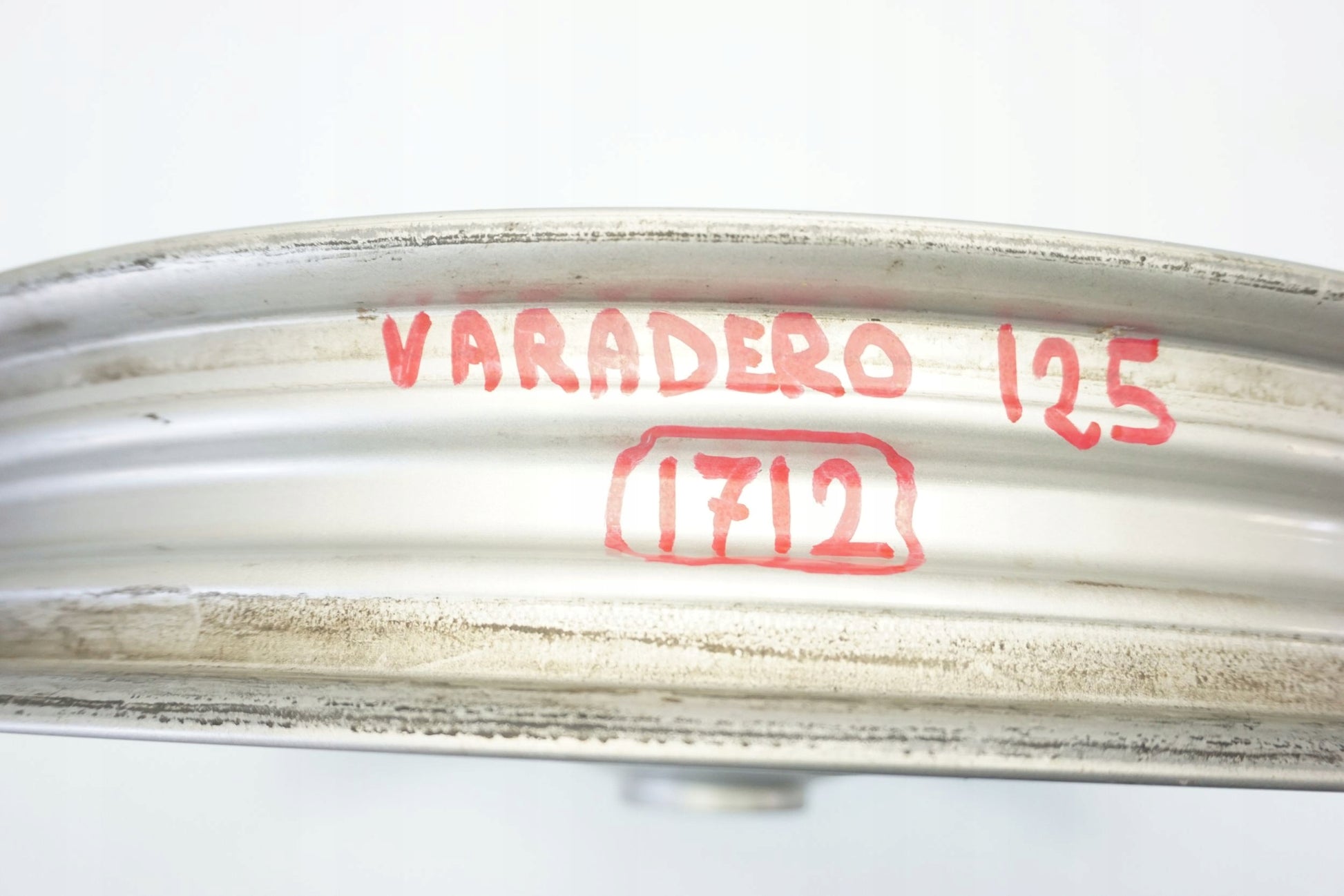 HONDA XL 125 V VARADERO 01-06 Felge vorne Wheel Vorderrad 3