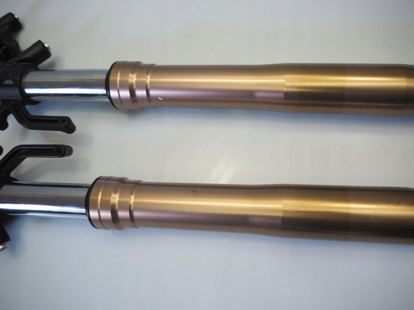 KAWASAKI Z1000 14-19 Gabel Gabelholme Fork 8