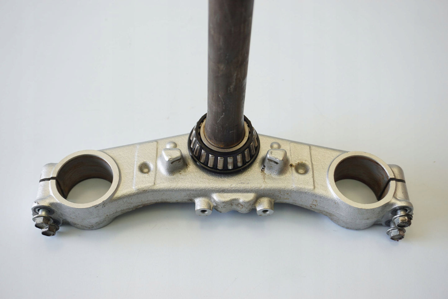 SUZUKI GSX 650 F 08-16 untere Gabelbrücke Triple Clamp unten