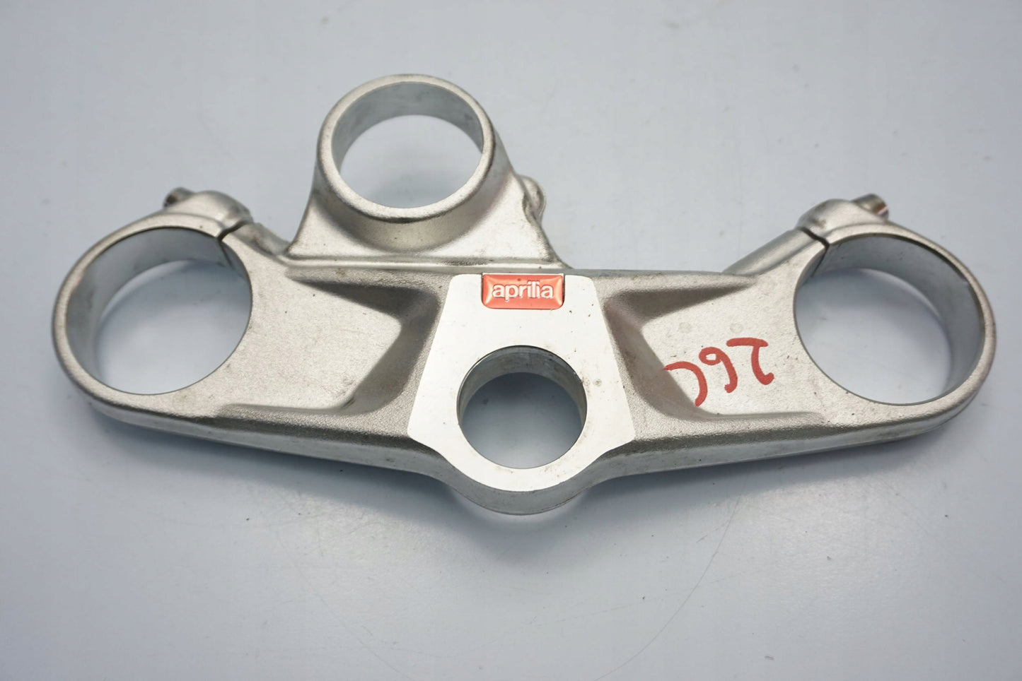 APRILIA RSV4 RF 1000 16-18 obere Gabelbrücke Triple Clamp oben