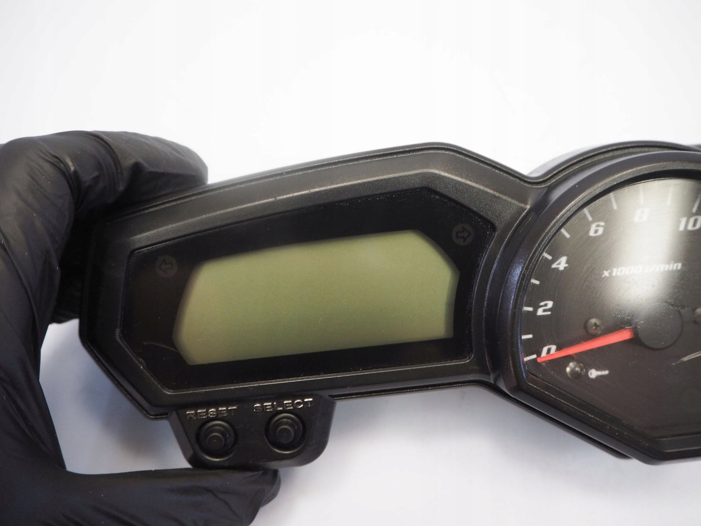 YAMAHA FZ6 FAZER 600 04-09 Tacho Tachometer Cockpit Speedometer