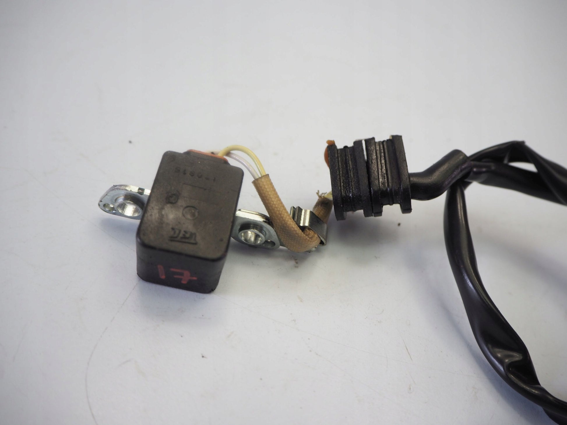 HONDA VFR 800 F 17- Impulsgeber Zündgeber Pick Up 3