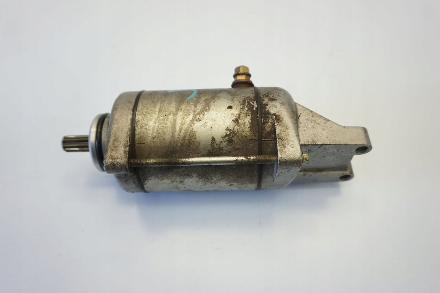 SUZUKI GSX 1400 01-08 Anlasser Starter Motor