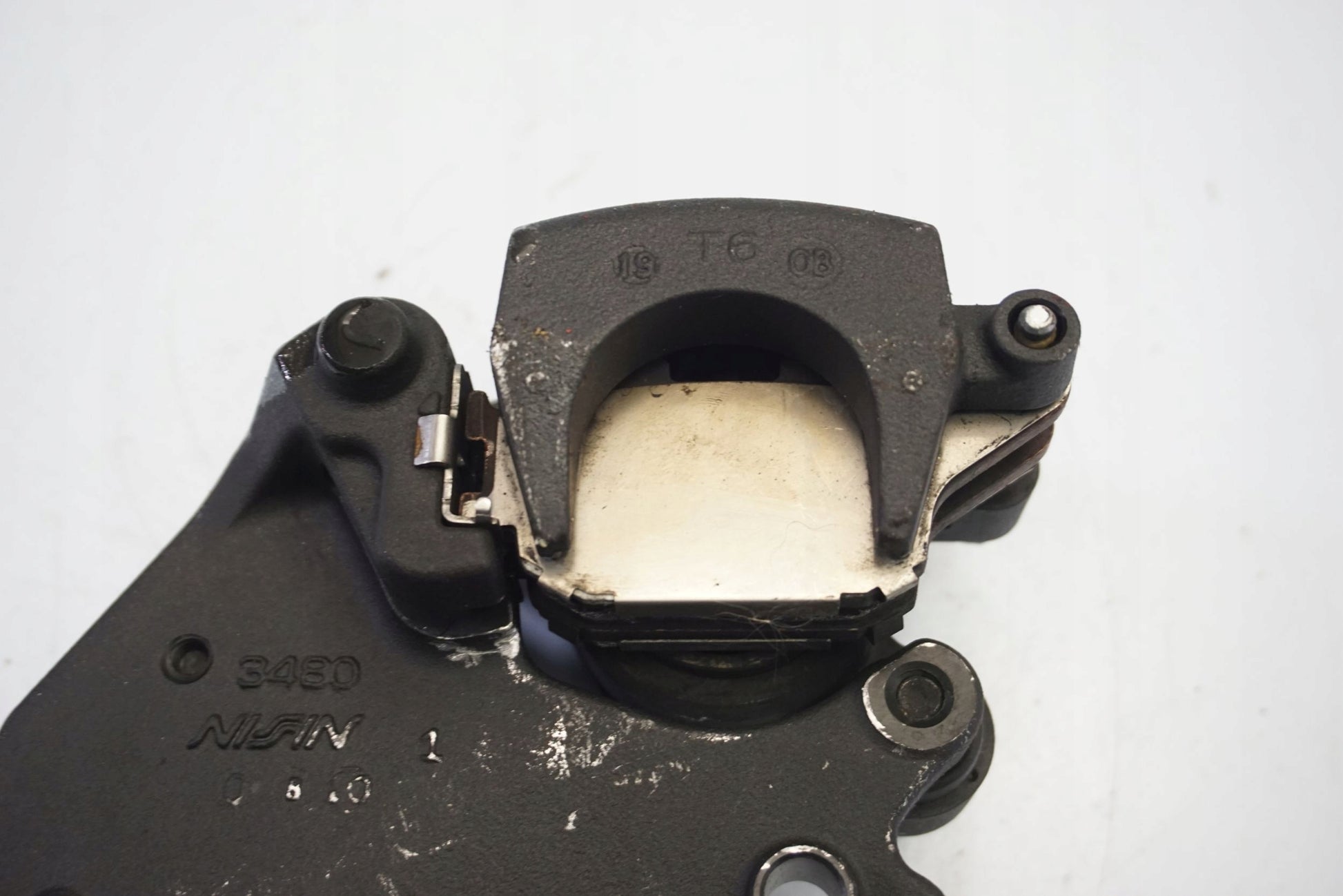 KAWASAKI Z 650 20-22 Bremse Bremssattel Bremszange hinten 8