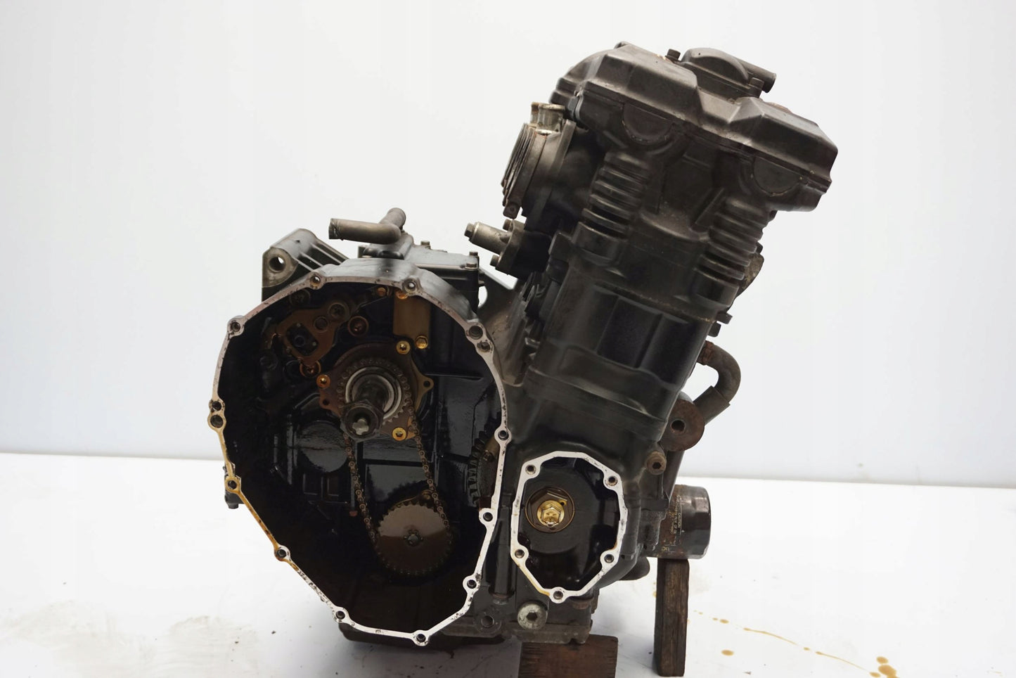 SUZUKI GSX 1250 FA 10-16 Motor Motorblock Engine