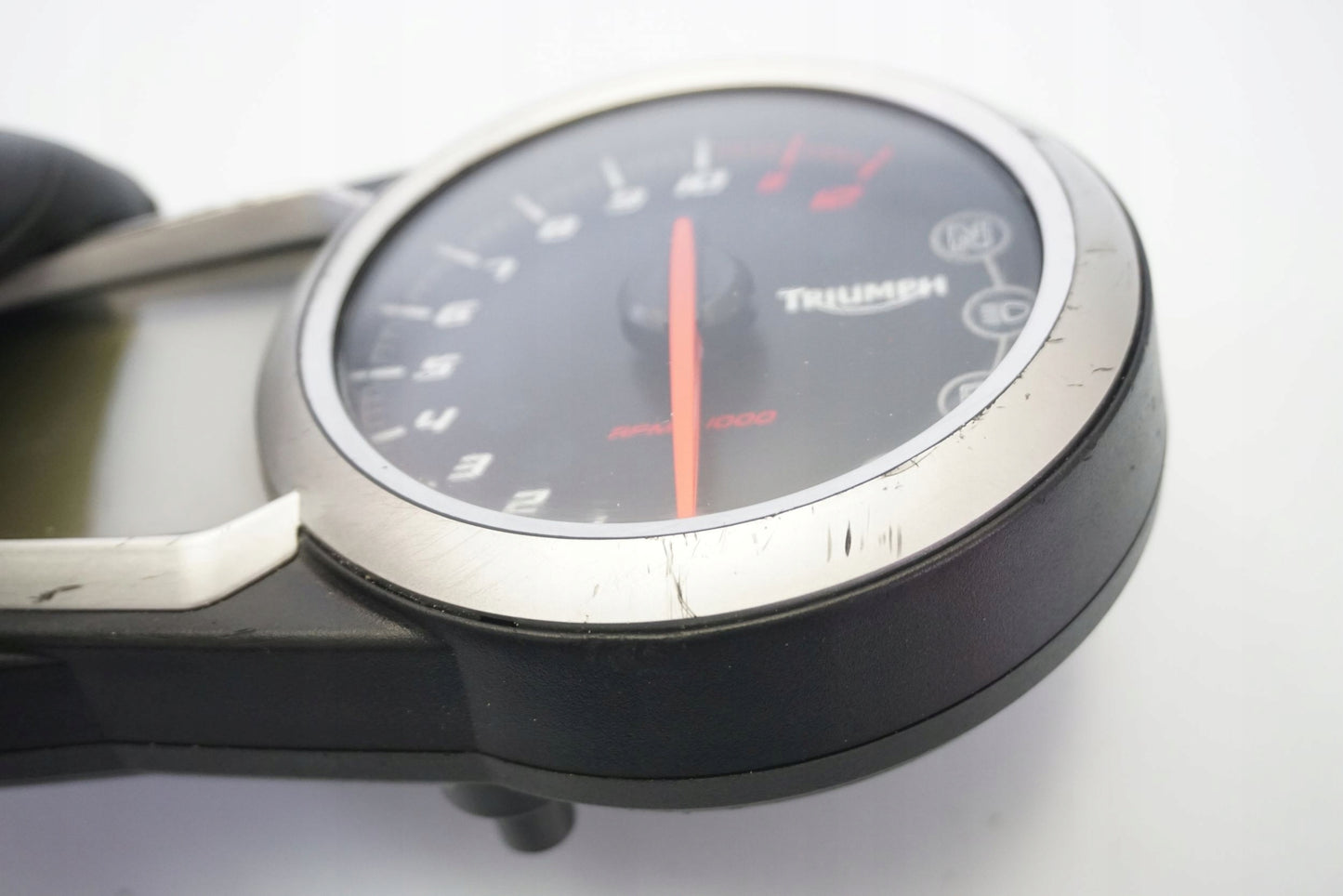 TRIUMPH STREET TRIPLE 675 13-17 Tacho Tachometer Cockpit Speedometer