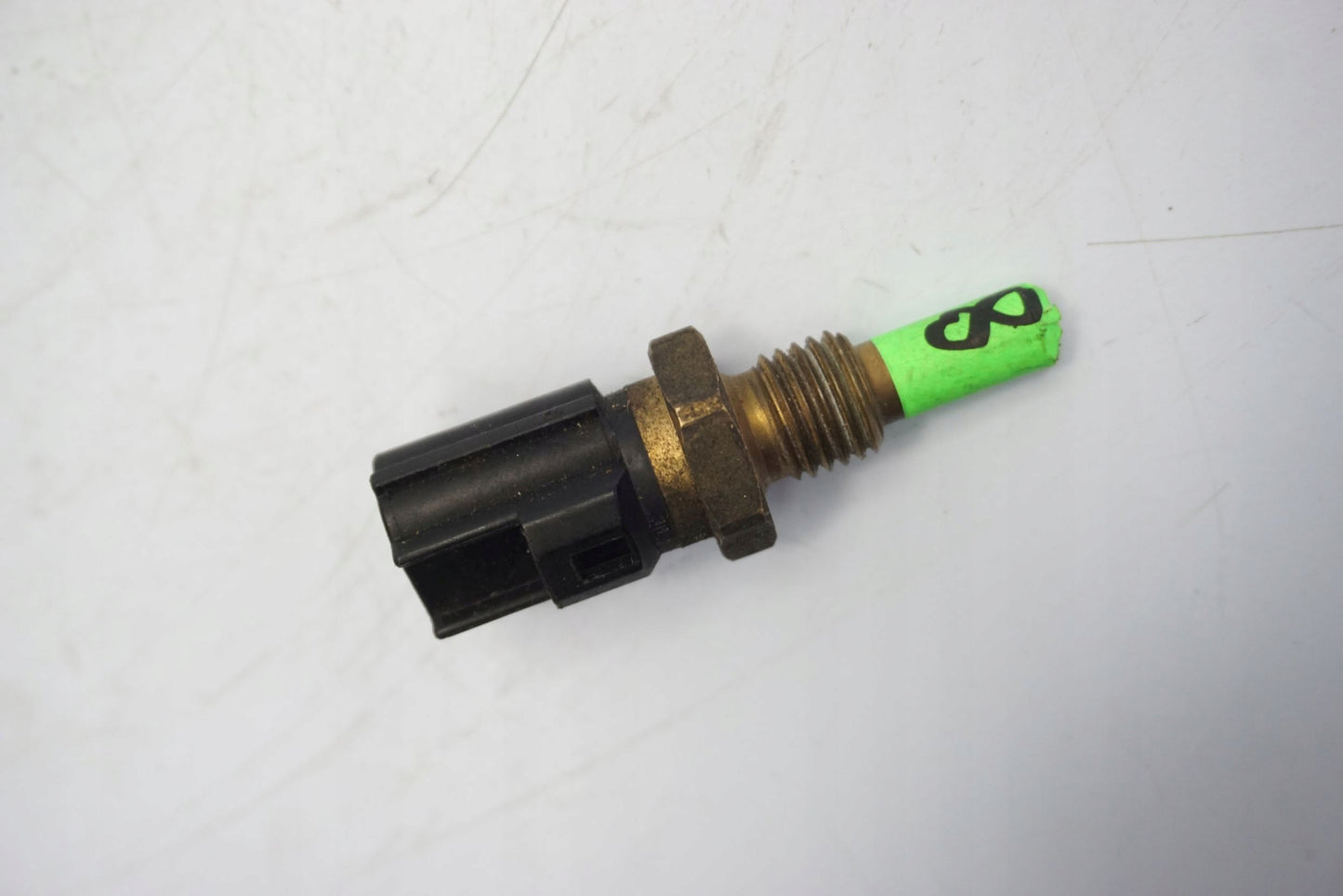 TRIUMPH TIGER 1050 06-12 Temperatursensor Thermostat Temperature sensor