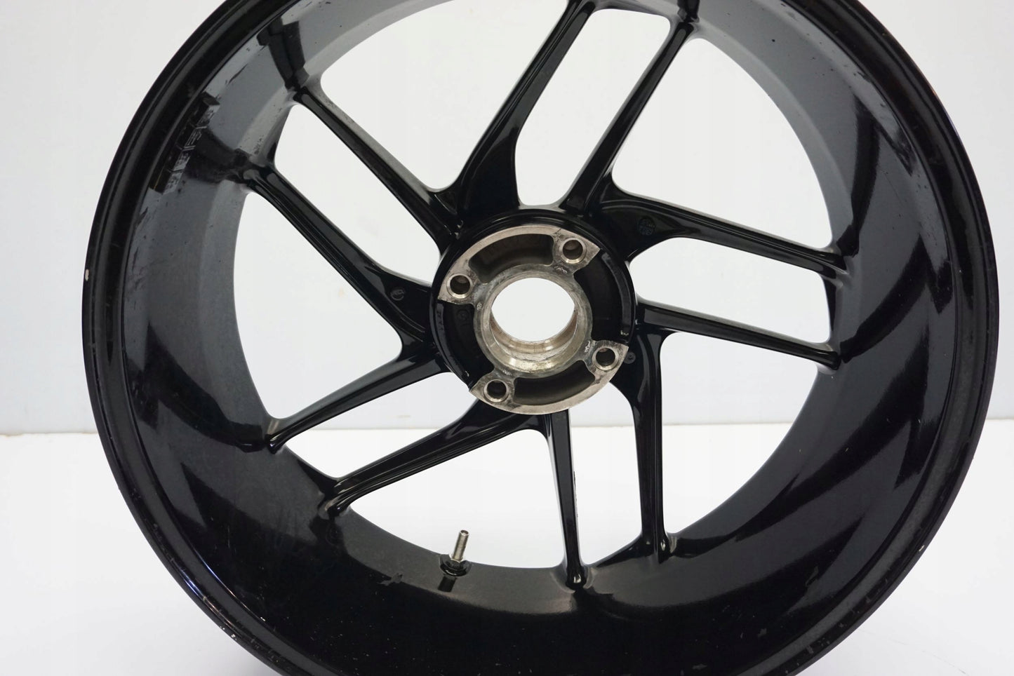 DUCATI 1199 PANIGALE 12-15 Felge hinten Wheel Hinterrad