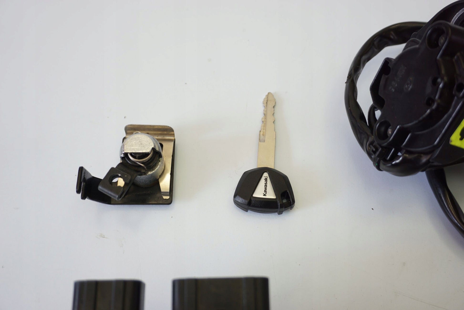 KAWASAKI Z-800 13-17 Schlosssatz Zündschloss Lock Set 11