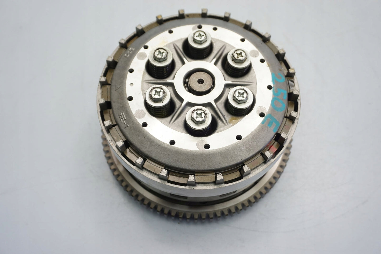 YAMAHA YZF-R6 RJ11 06-07 Kupplung Kupplungskorb Clutch