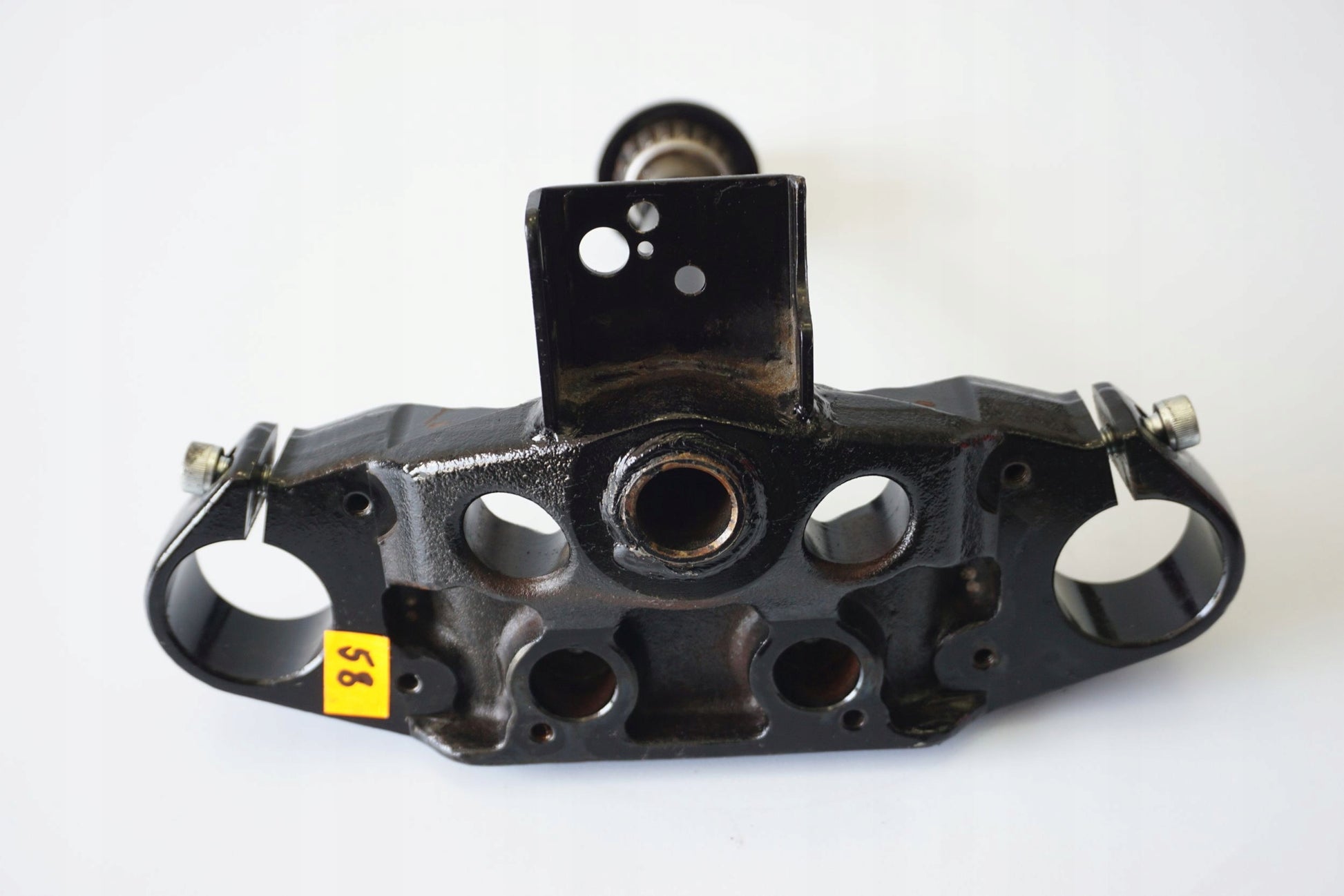 HYOSUNG ST7 2017 untere Gabelbrücke Triple Clamp unten 6