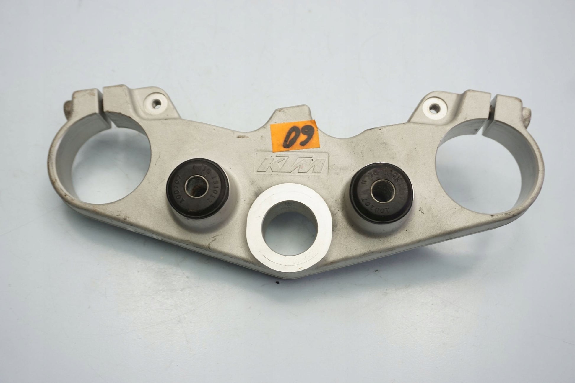KTM 125 DUKE 11-16 obere Gabelbrücke Triple Clamp oben 3