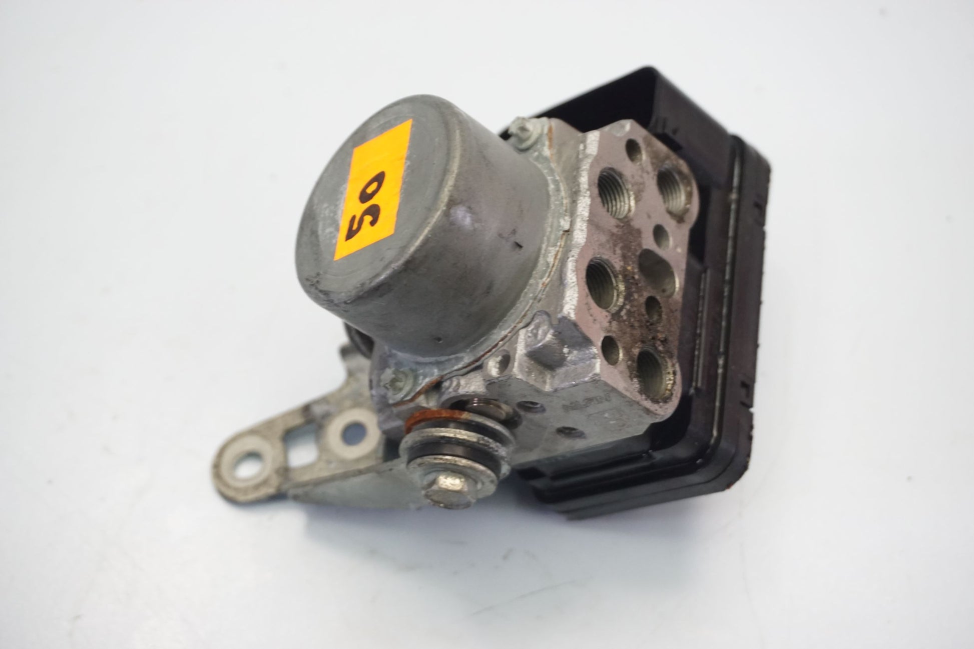 HONDA X-ADV 750 17- ABS Pumpe Druckmodulator 3