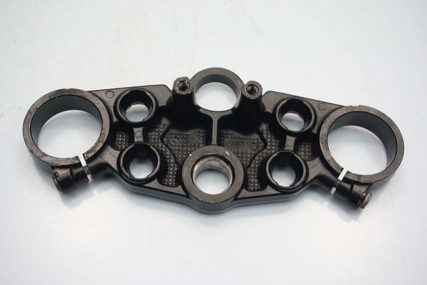 SUZUKI GSX-R 1300 HAYABUSA 99-07 obere Gabelbrücke Triple Clamp oben