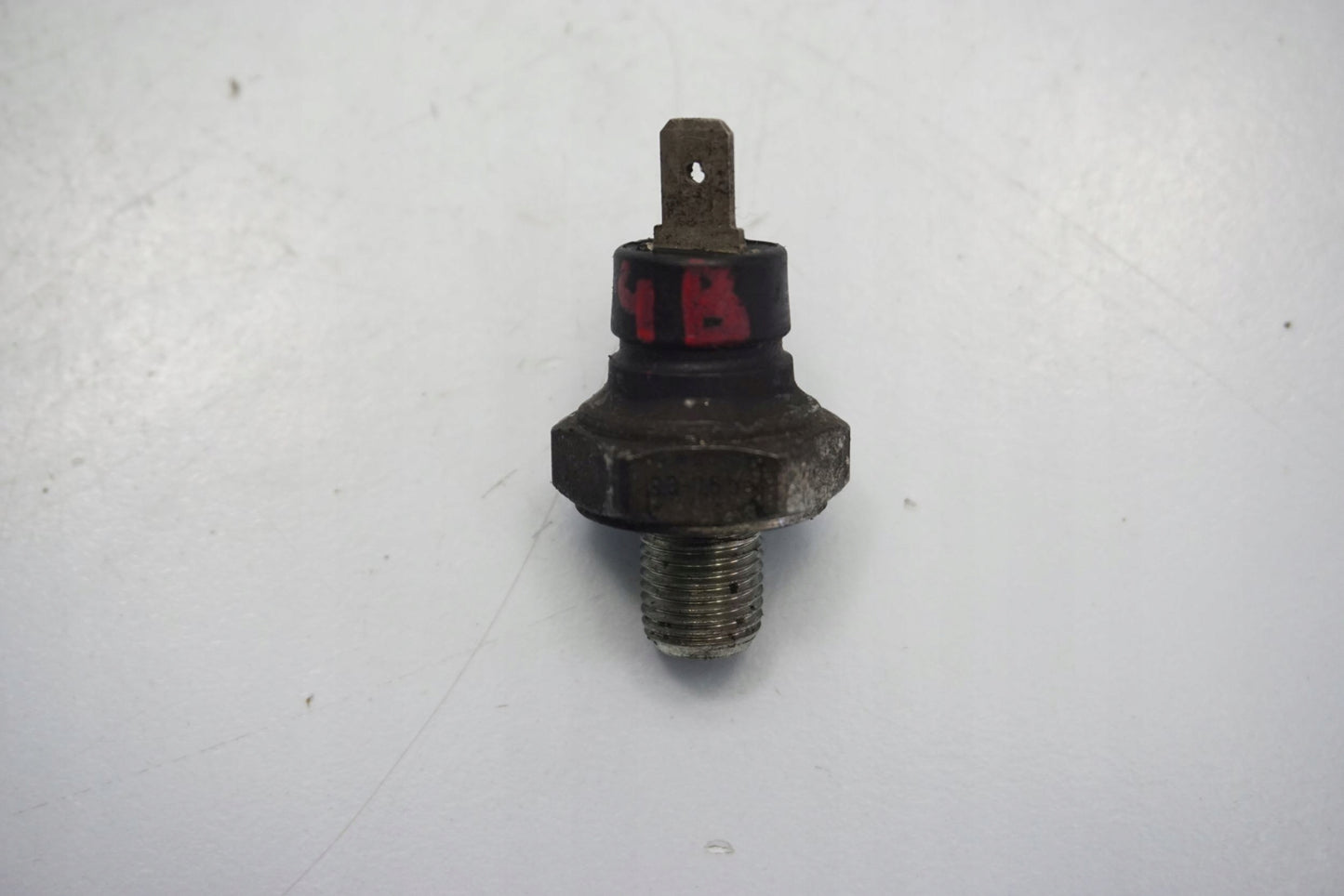 APRILIA DORSODURO 750 08-15 Temperatursensor Thermostat Temperature sensor