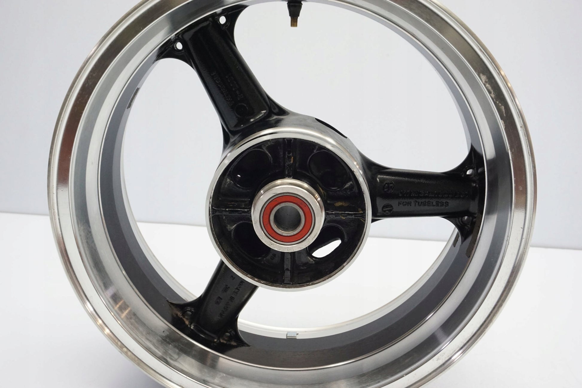 KAWASAKI Z1000 07-09 Felge hinten Wheel Hinterrad 2