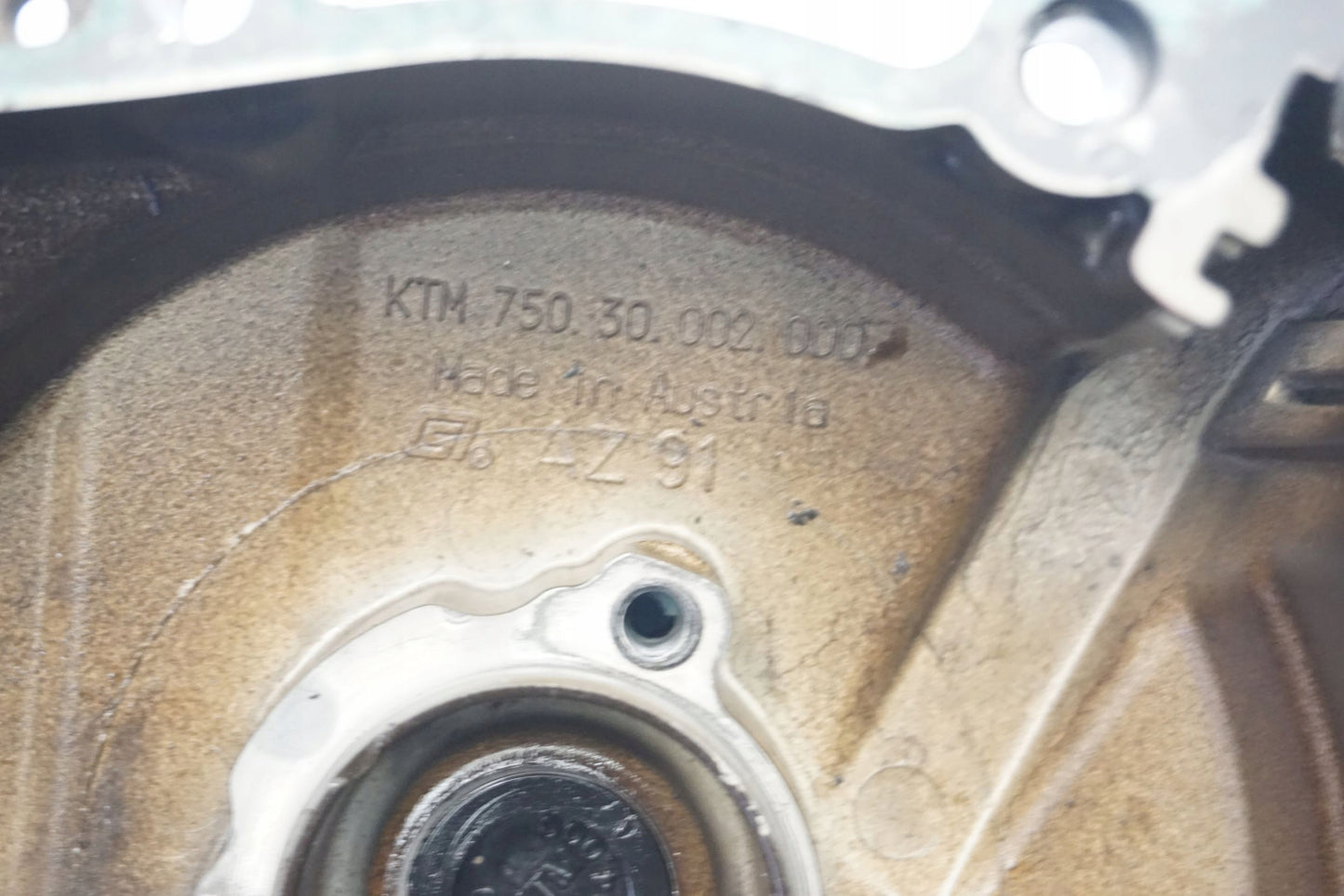 KTM 690 DUKE 12-15 Motordeckel Engine Cover 2