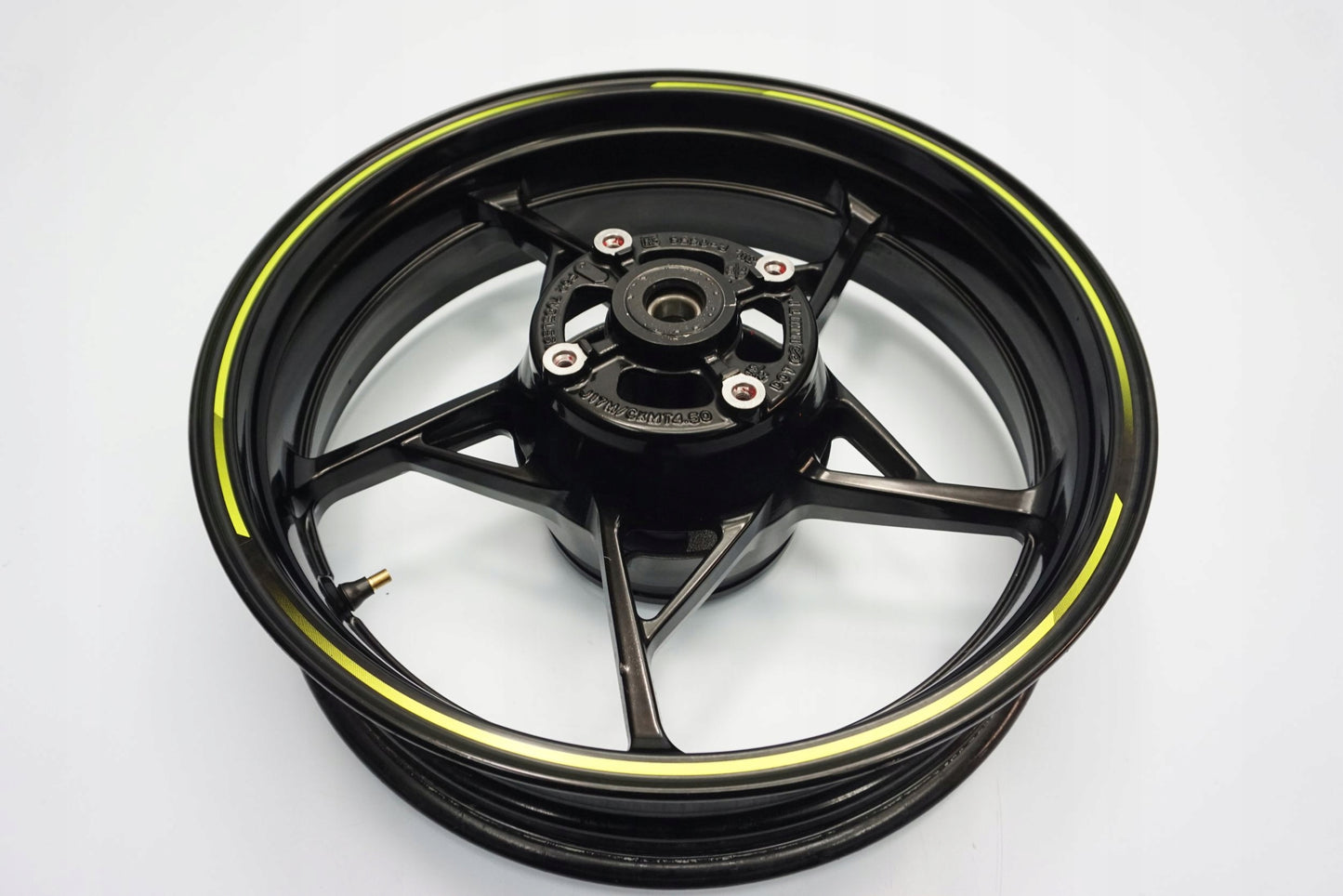 KAWASAKI Z 650 20- Felge hinten Wheel Hinterrad 10