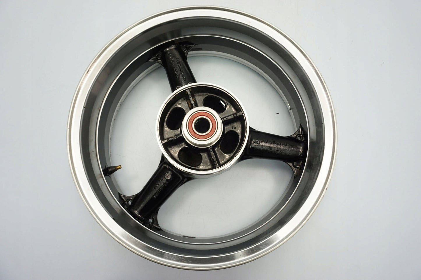 KAWASAKI Z1000 07-09 Felge hinten Wheel Hinterrad 9