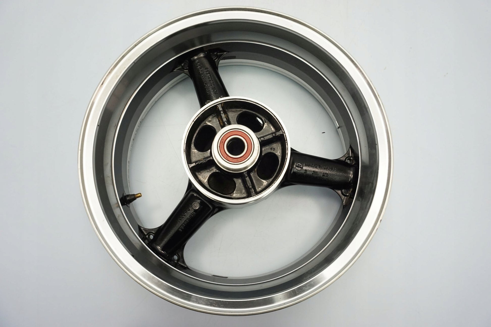 KAWASAKI Z1000 07-09 Felge hinten Wheel Hinterrad 9