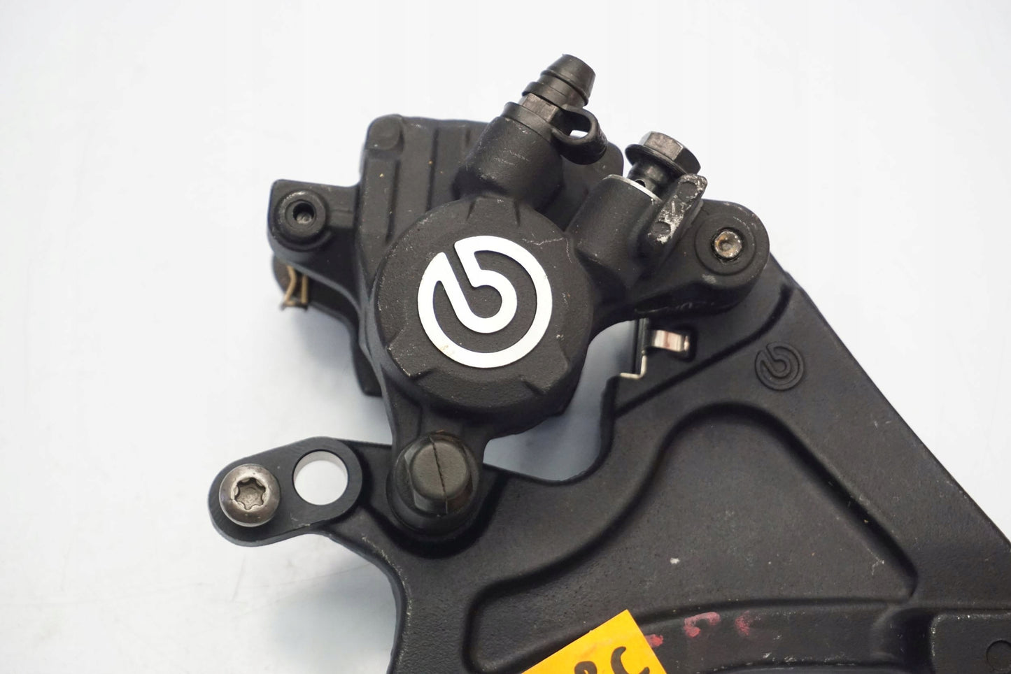 TRIUMPH STREET TRIPLE 765 RS 17- Bremse Bremssattel Bremszange hinten